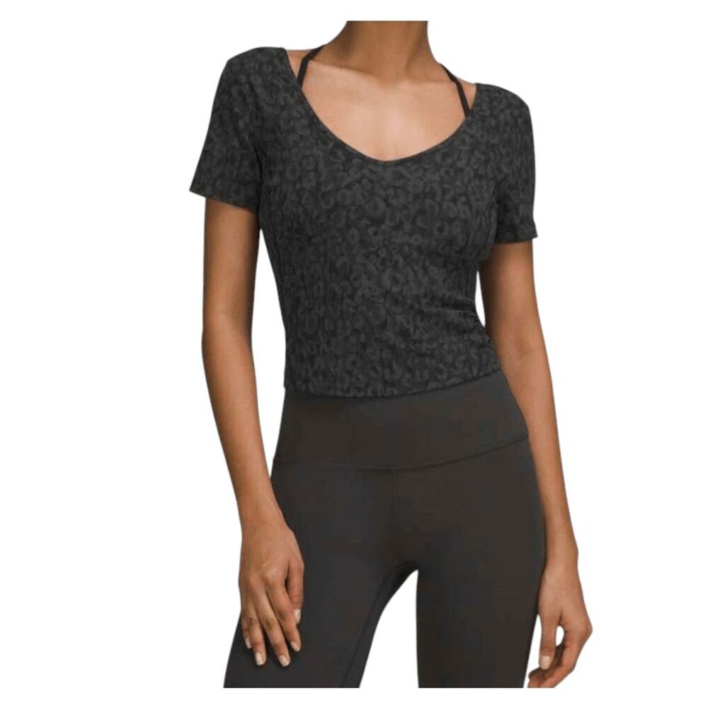 LULULEMON ATHLETICA Align T-Shirt Size 8